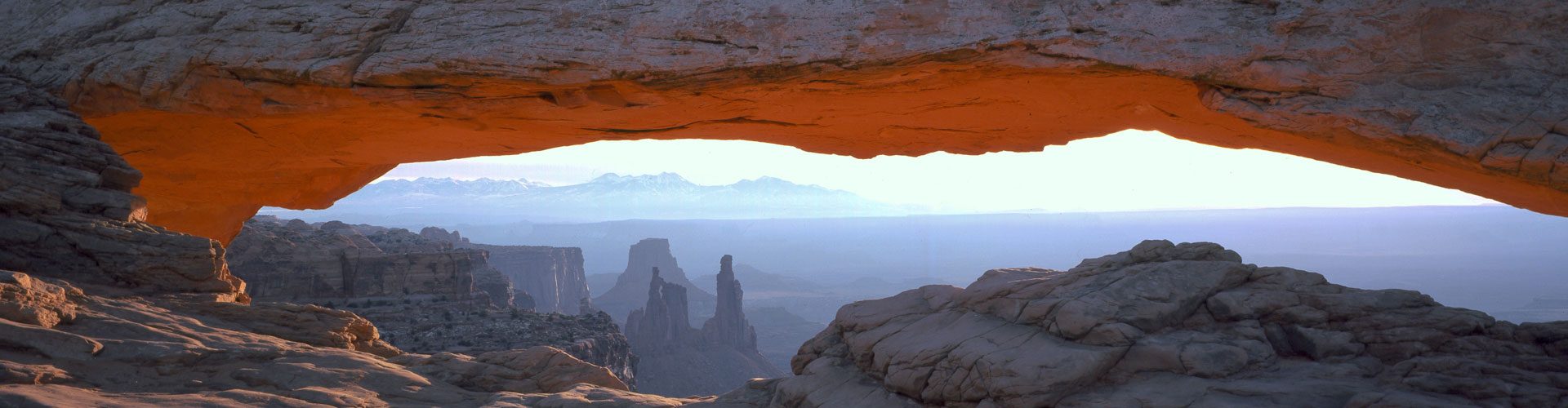 Mesa Arch, Island in the Sky, Canyonlands National Park